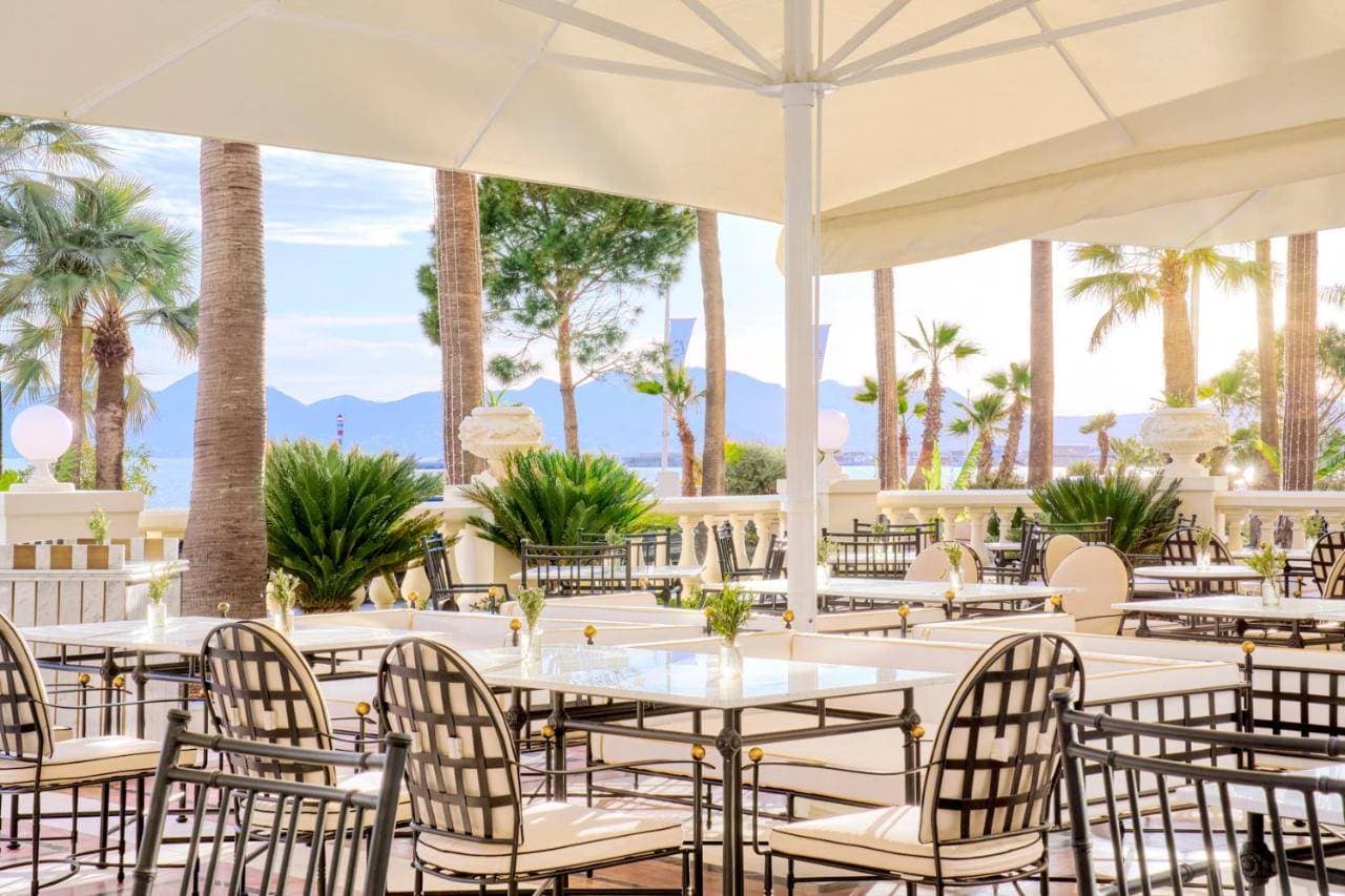 Regent Carlton Cannes by IHG 9