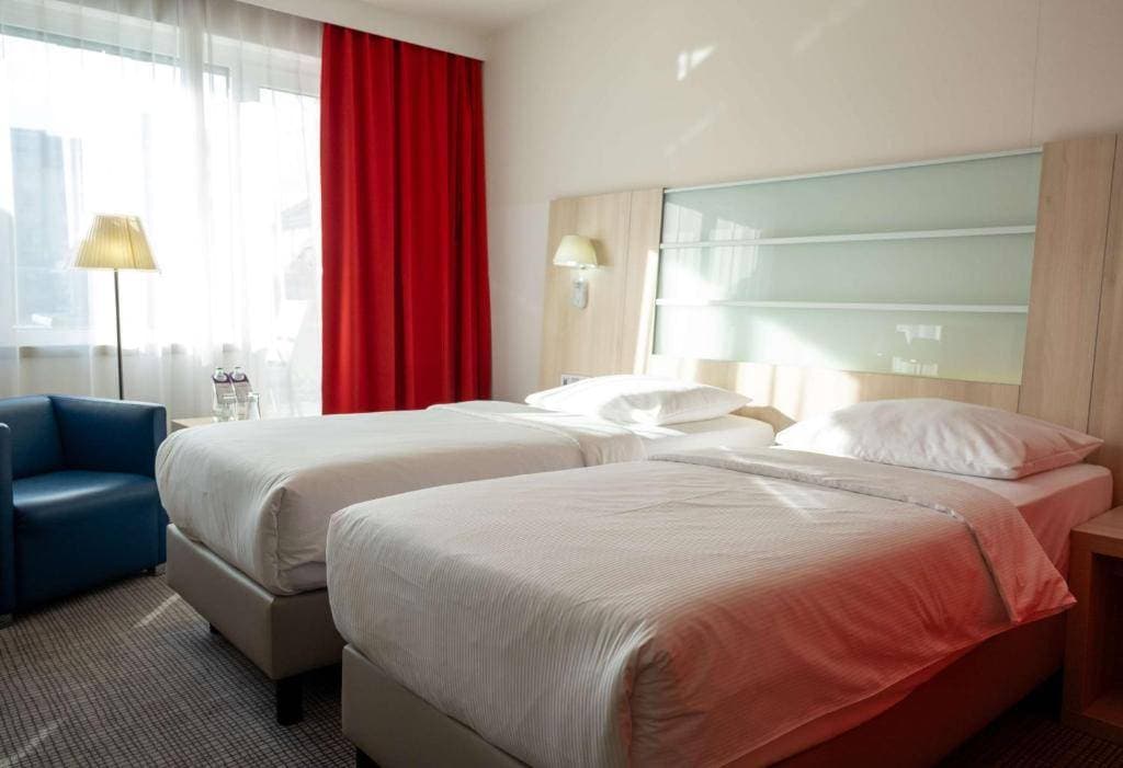 Park Inn by Radisson Linz 7