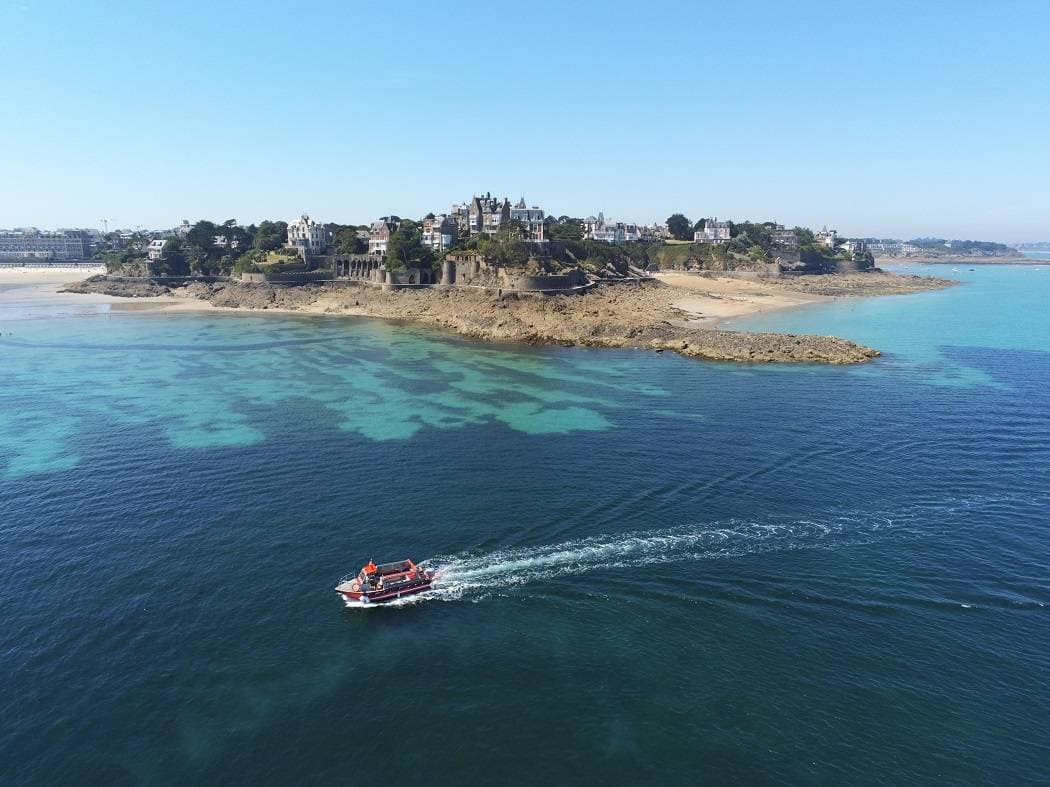 Bateaux Rouges 1
