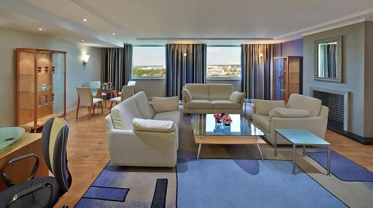Hilton Dusseldorf 8