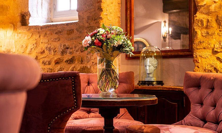 L'Hôtel Le Donjon 8