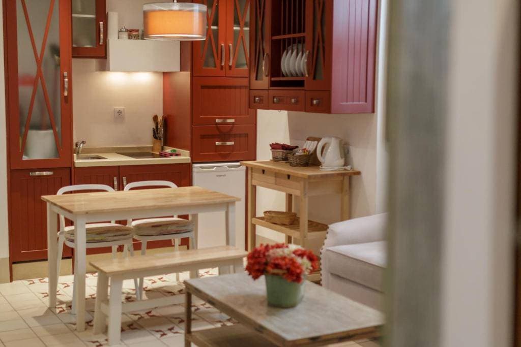 ApartaSuites Alberca 51
