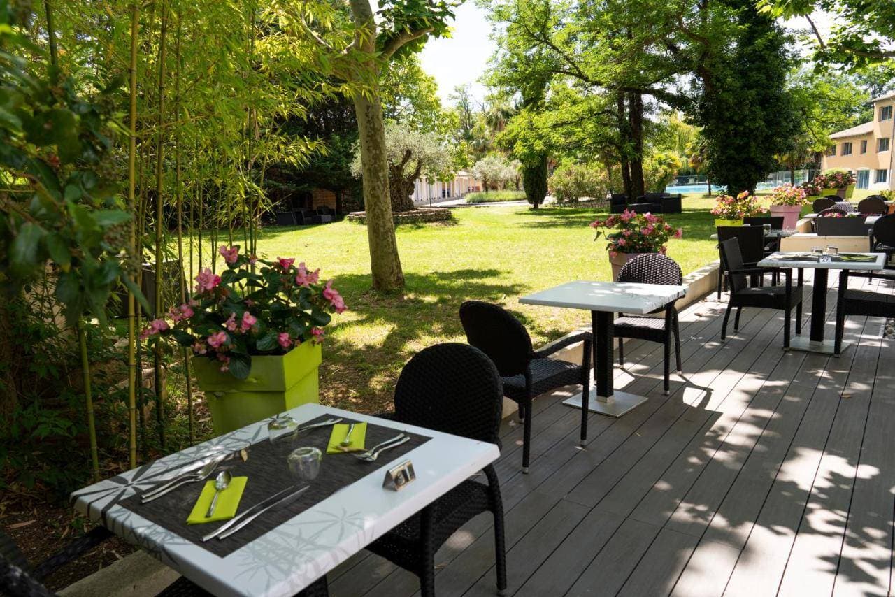 L'Hôtel Les Oliviers 8