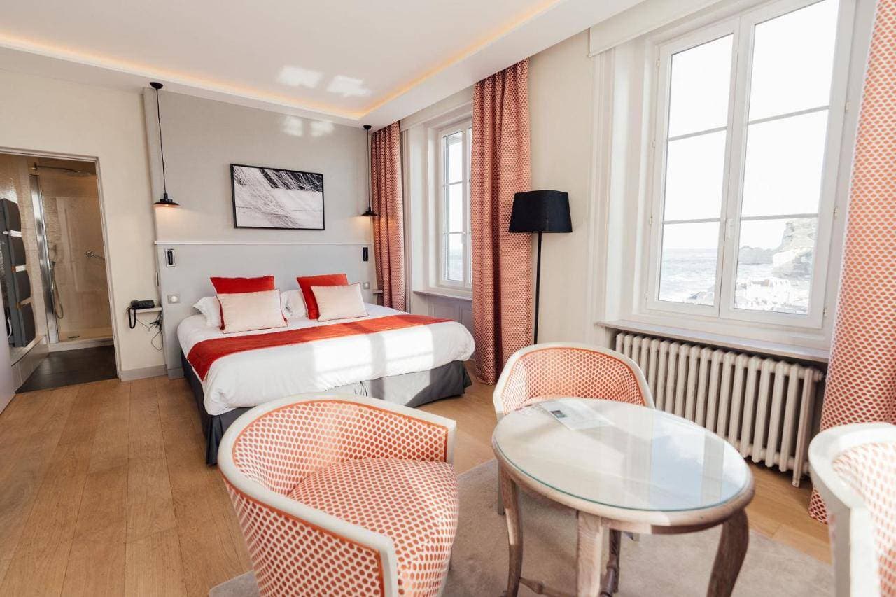 Le Dormy House 18