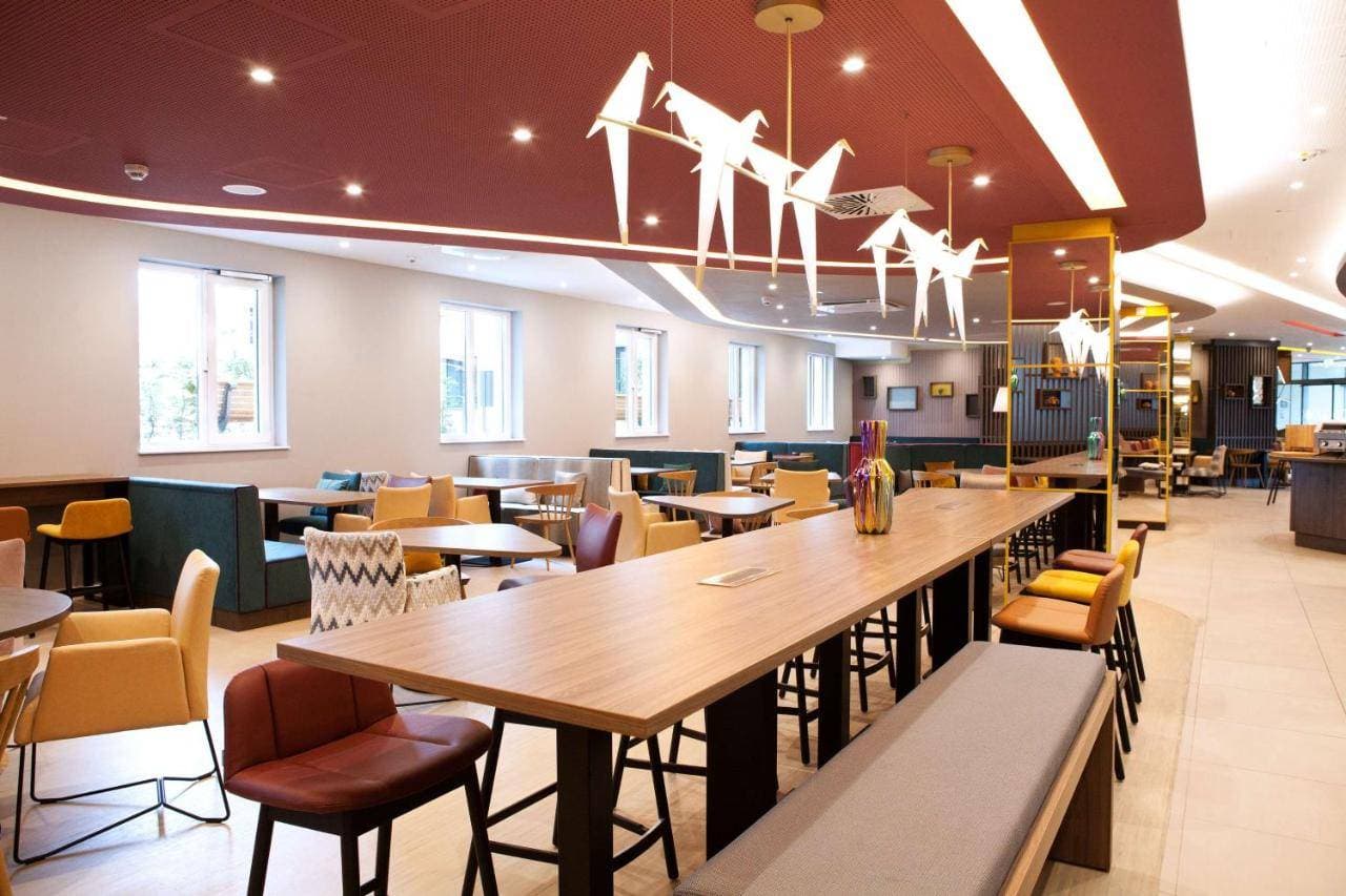 Hampton by Hilton Regensburg 7