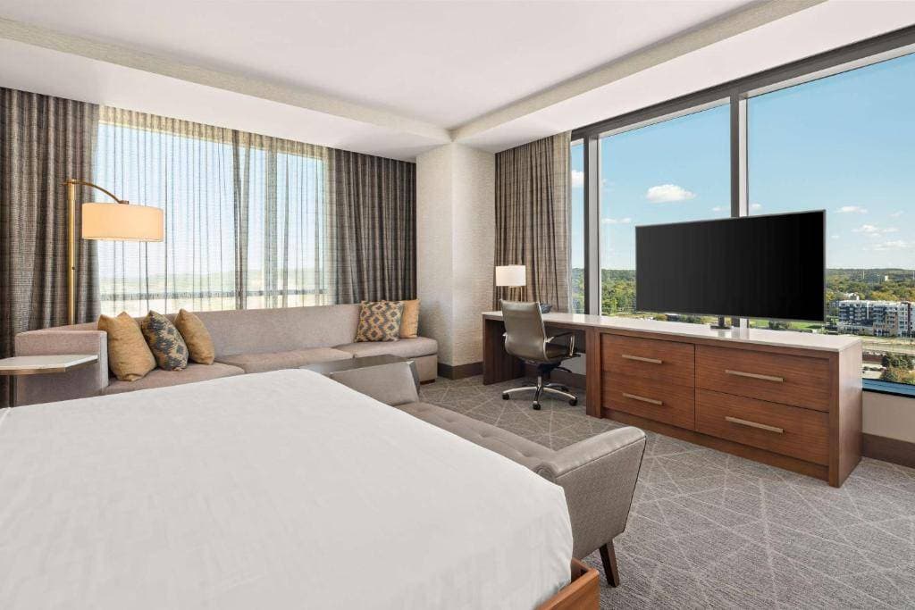 Hilton Rochester Mayo Clinic Area 46
