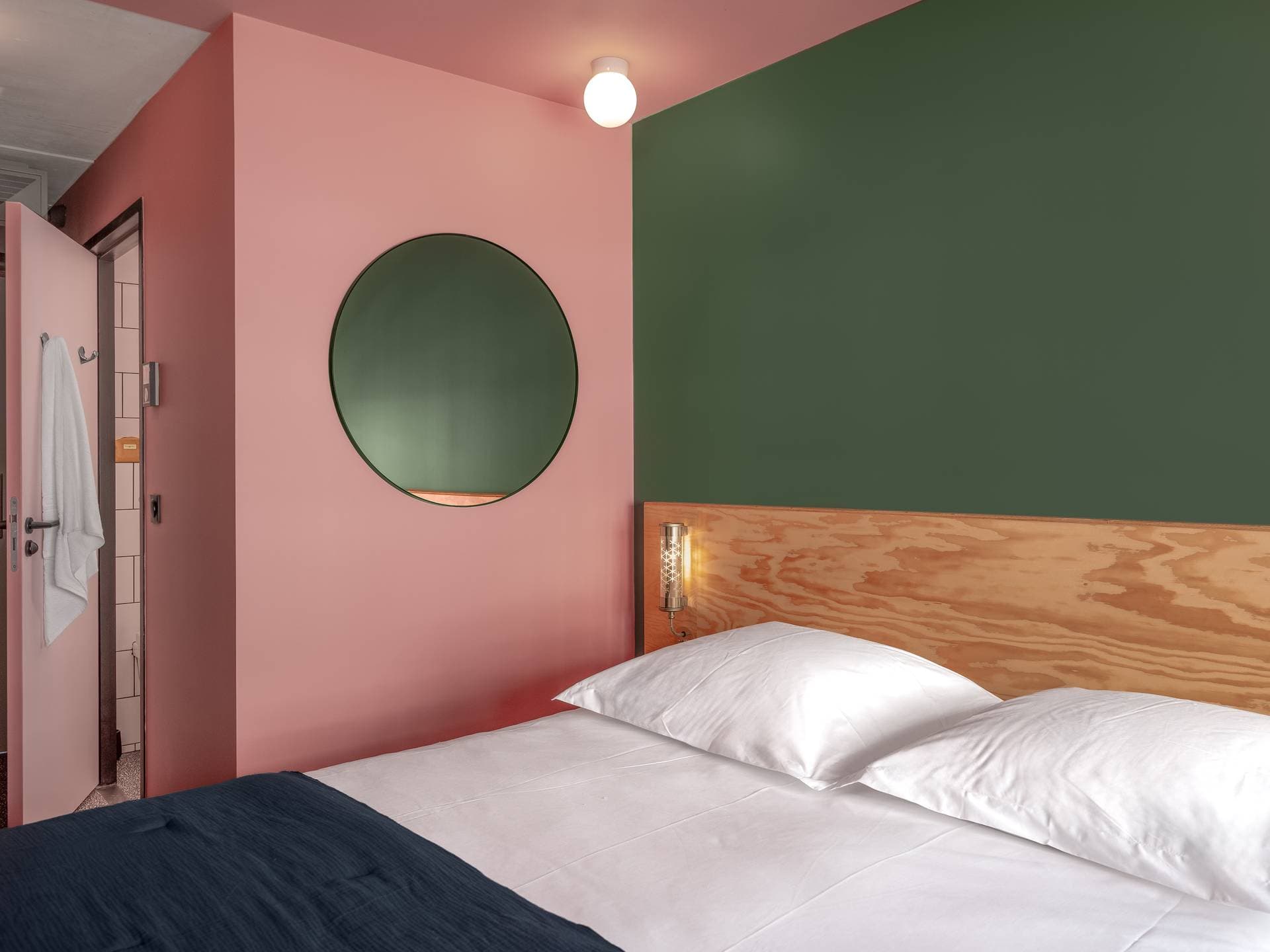 Eklo Hotel Bordeaux Centre Bastide 29