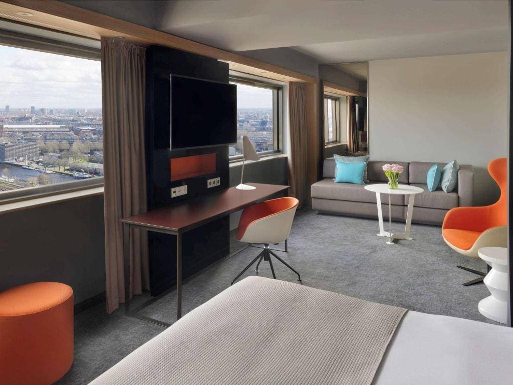 Mövenpick Hotel Amsterdam City Centre 9