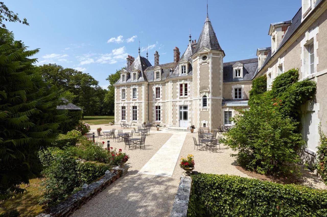 Les Sources de Cheverny  1