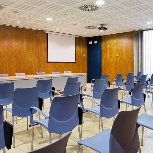 Auditorio y Centro de Congresos "Víctor Villegas" 11
