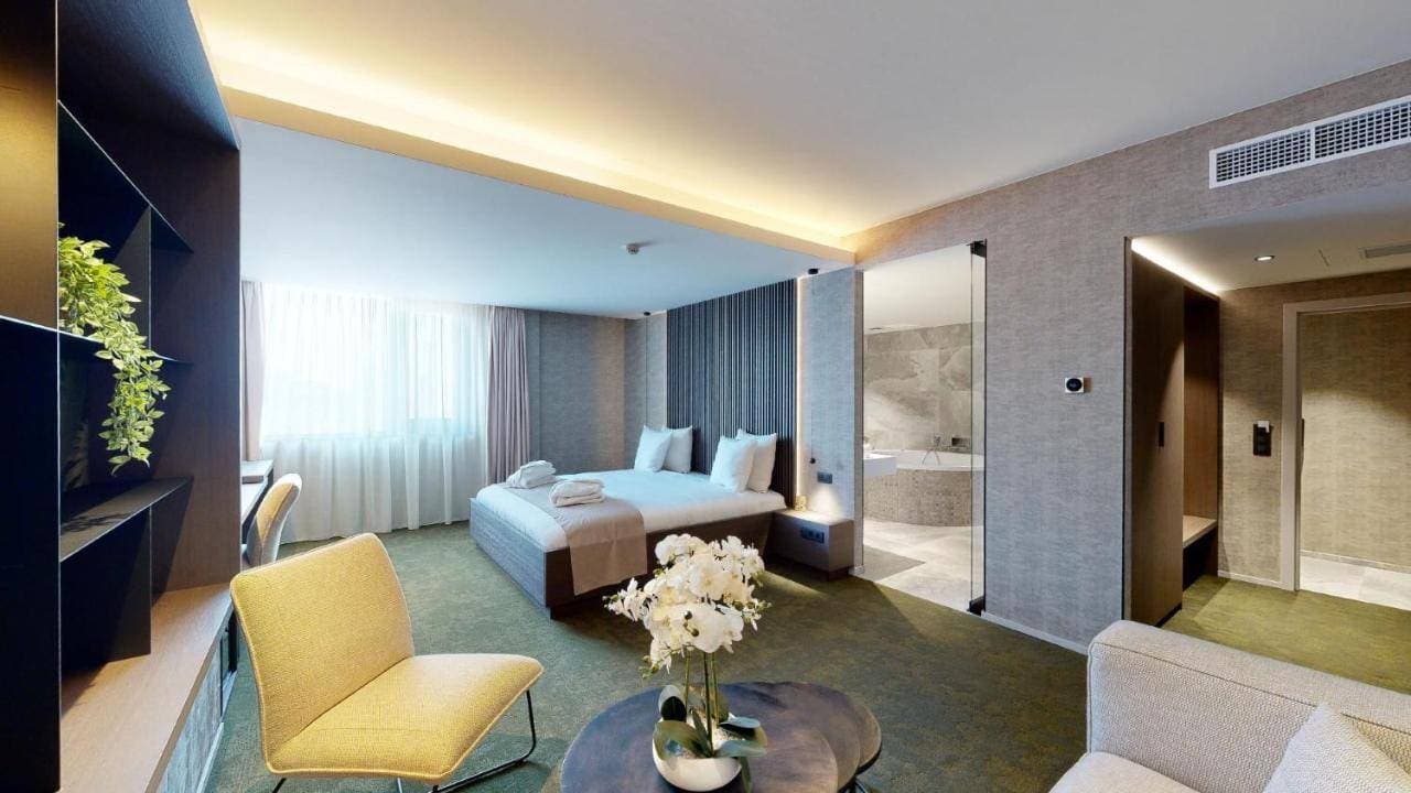Van der Valk Hôtel Mons Congrès & Spa 7