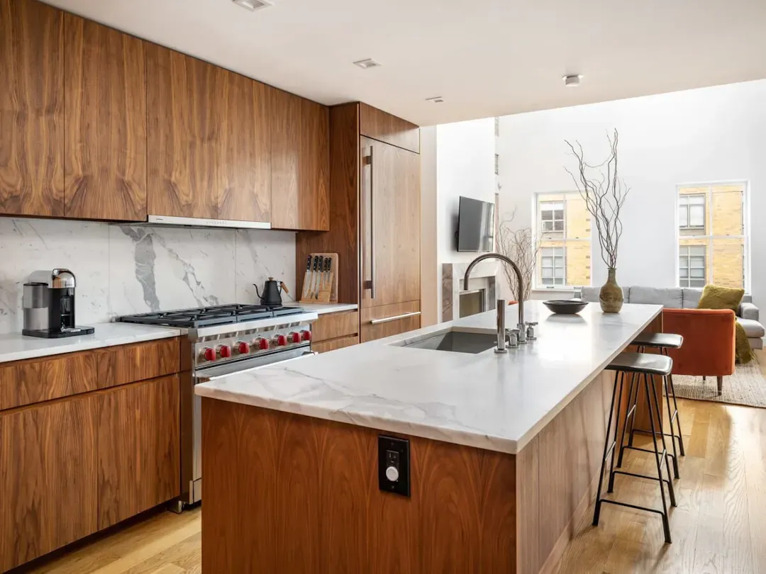 Astor House 10