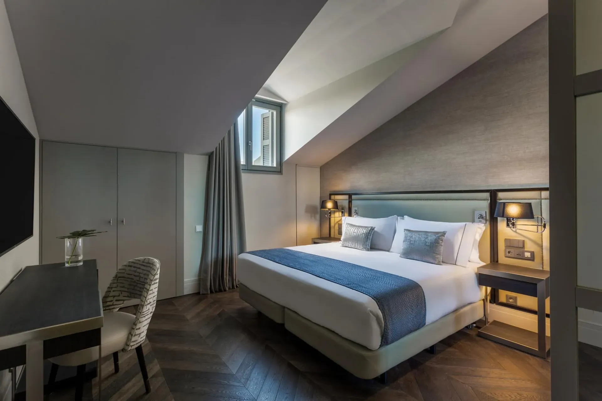 Room Mate Collection Gorka 27