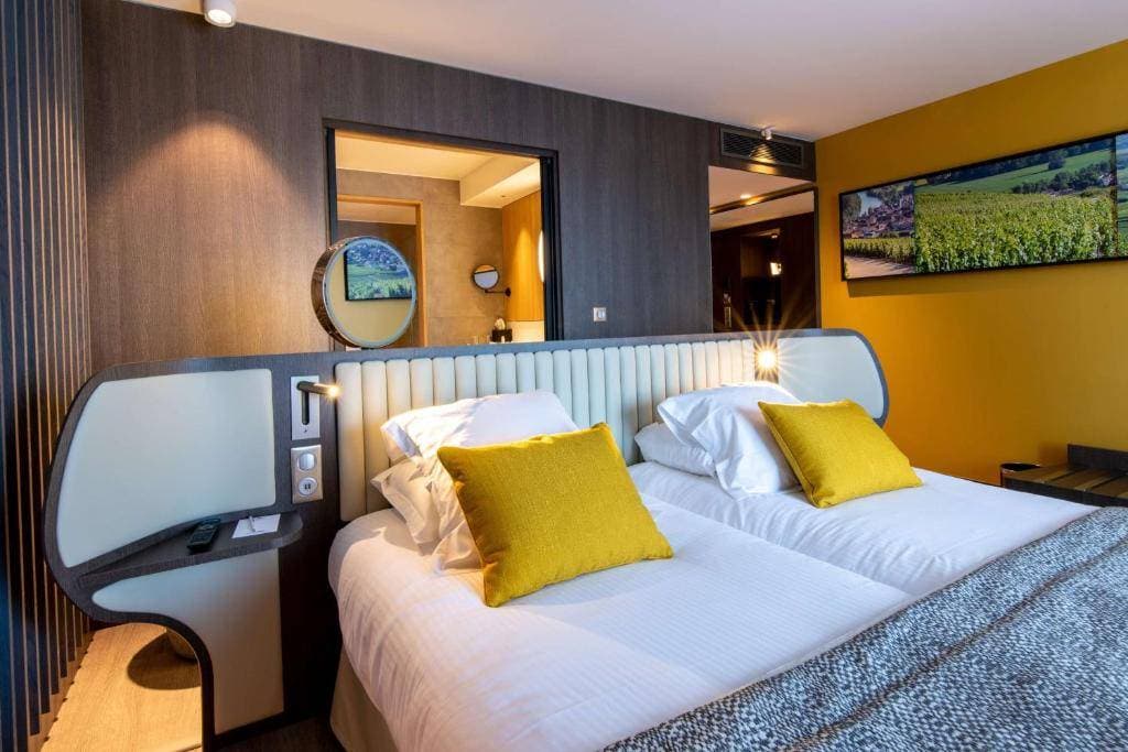 Best Western Premier Hotel De La Paix 19