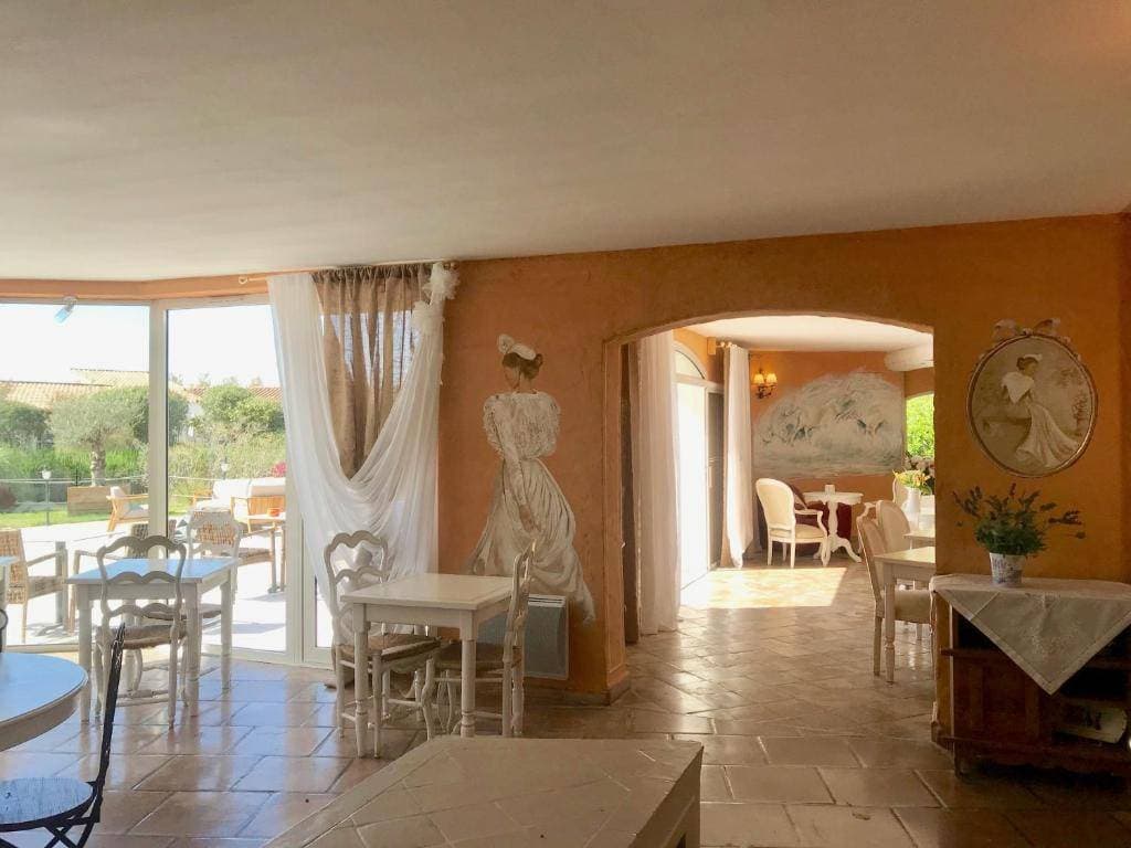 Hôtel La Tramontane 12