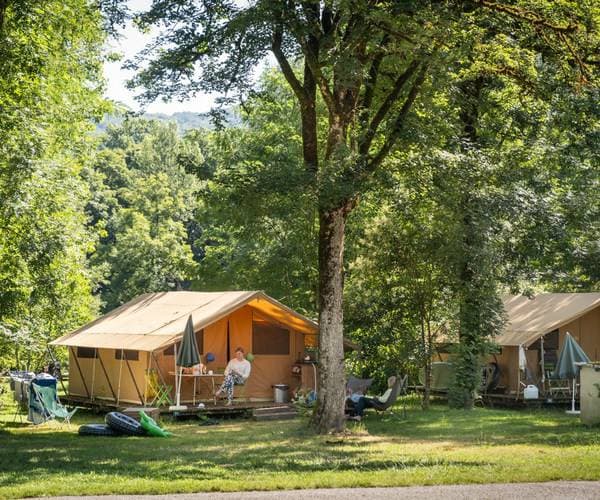 Camping Huttopia Beaulieu sur Dordogne 9