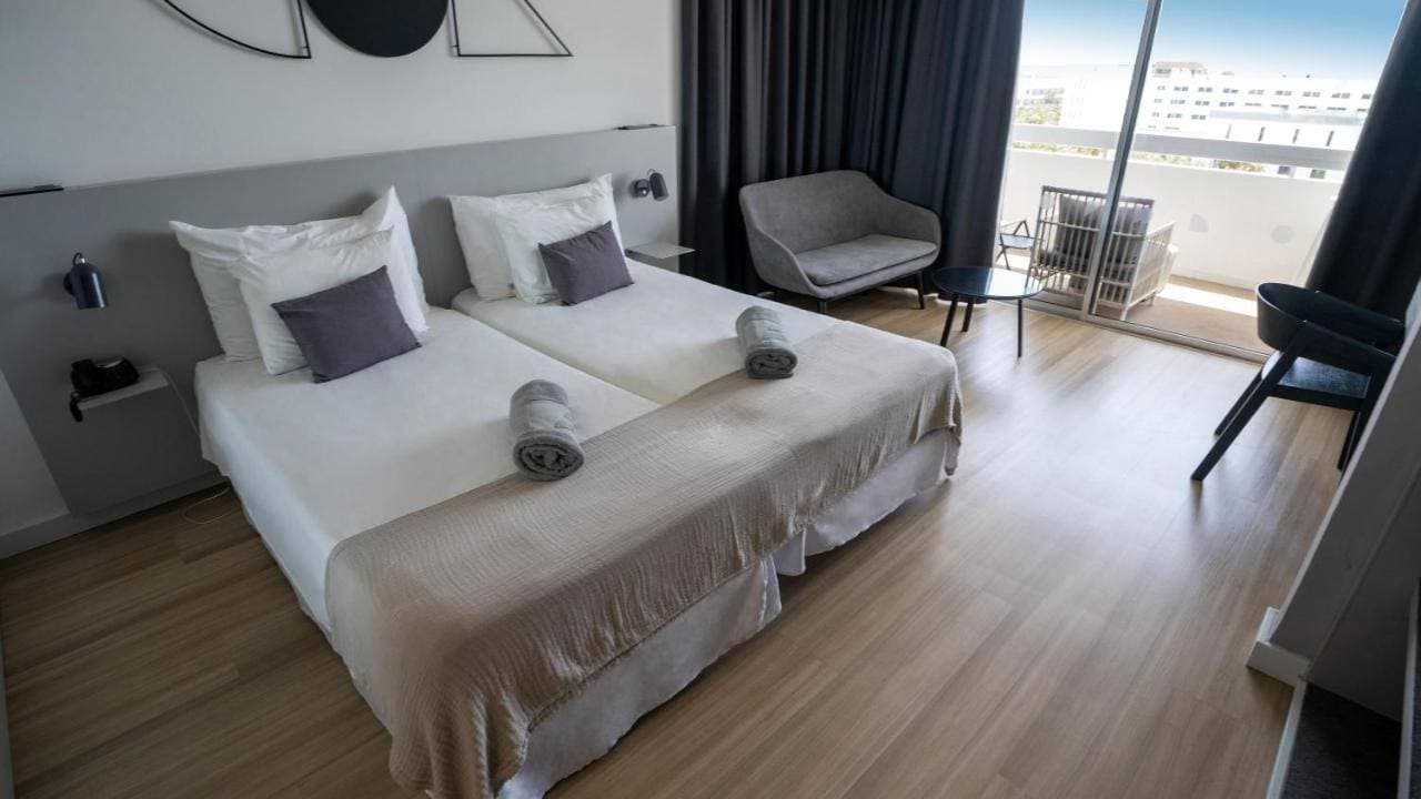 Coral Hotels 16