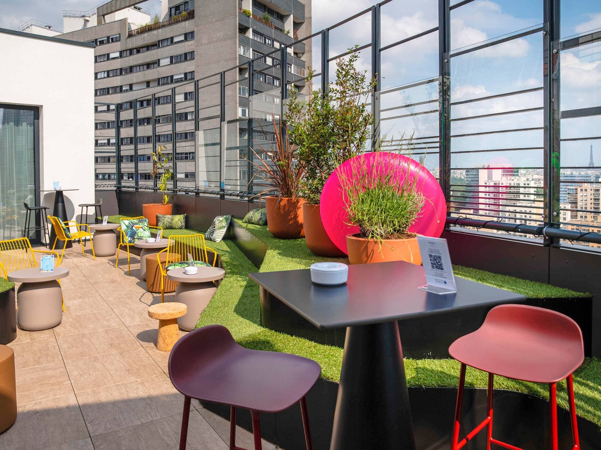 Le "XII" Bar Rooftop 3