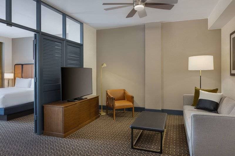 Doubletree Guest Suites Lexington 10