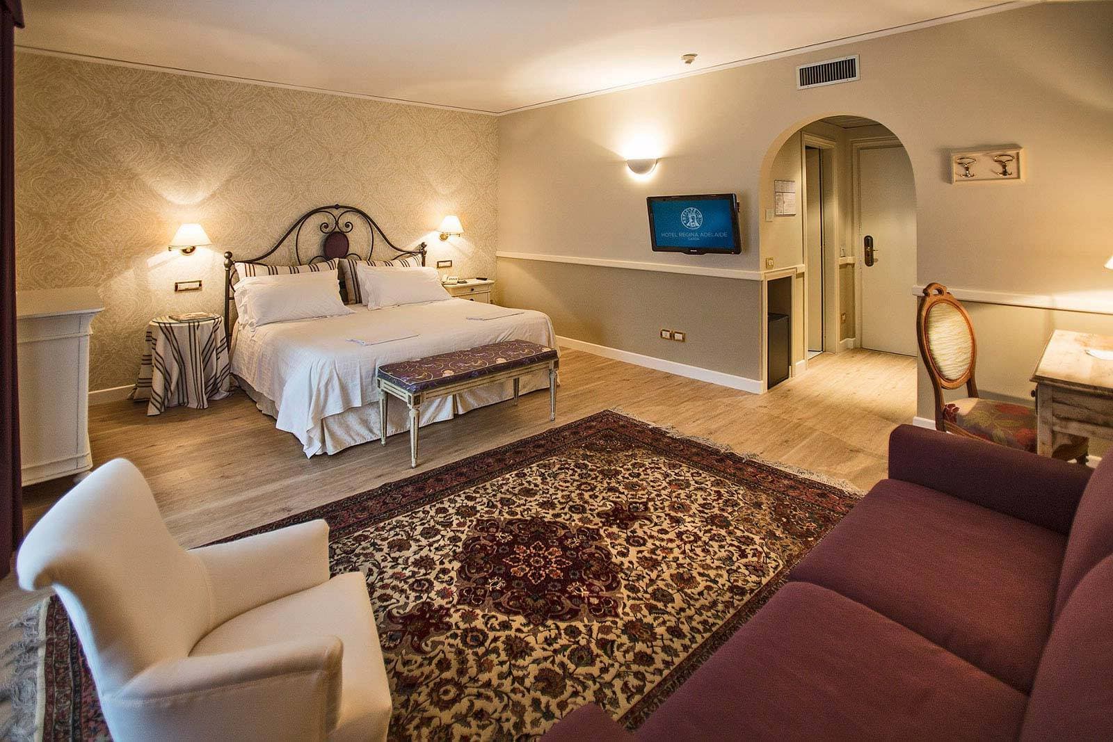 Hotel Regina Adelaide 17