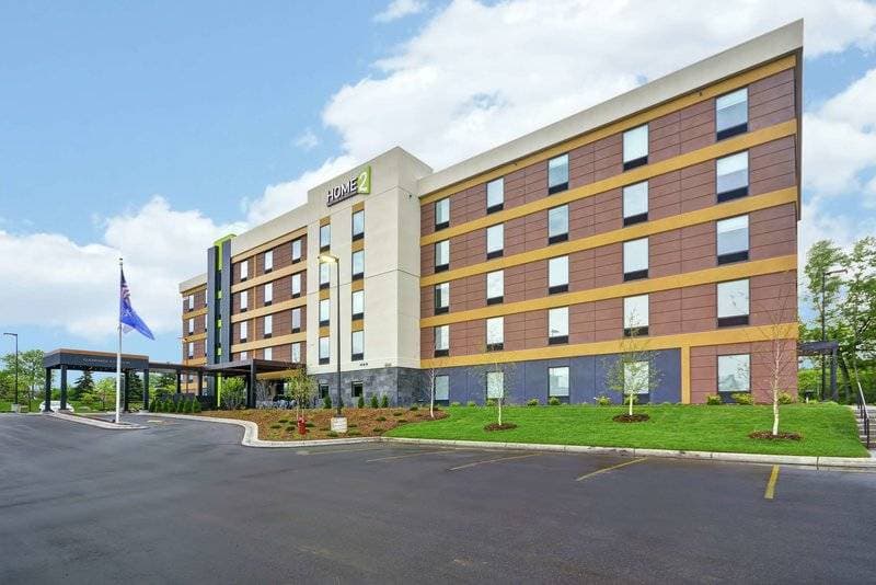 Home2 Suites by Hilton Minneapolis-Eden Prairie 2