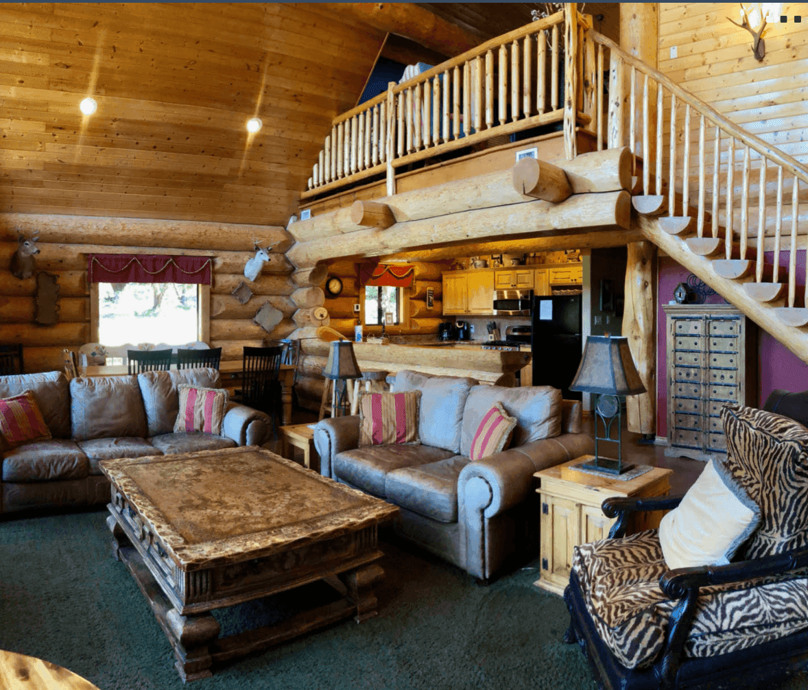 Log Country Cove 17