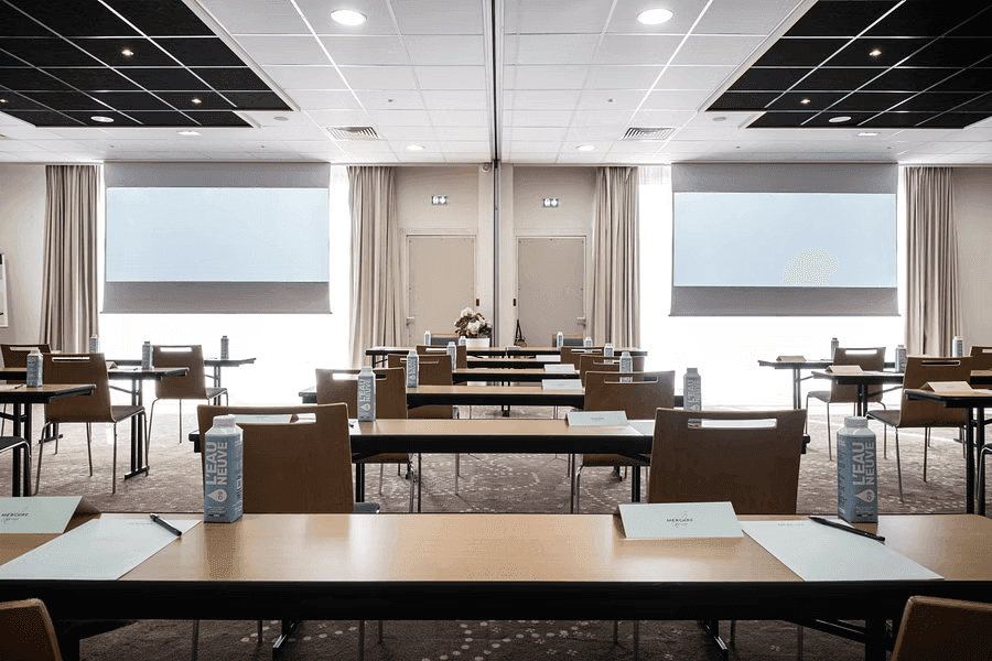 Mercure Compiegne Sud 9