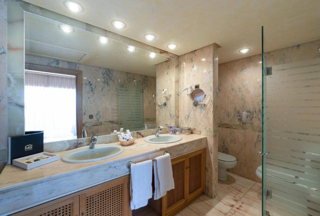 Hotel MS Amaragua 33