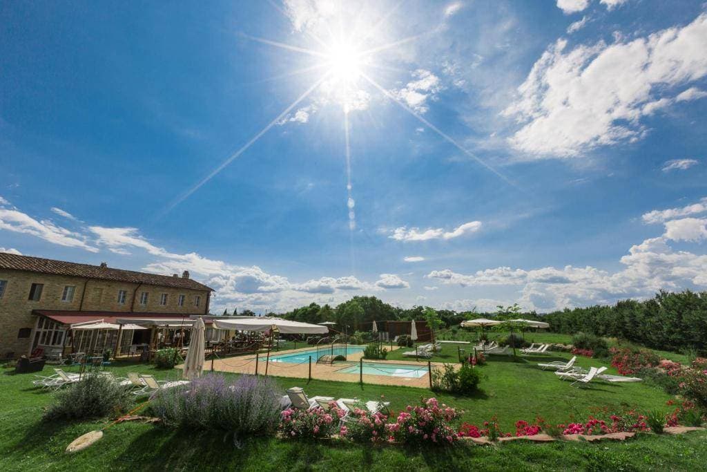 Favorita Food & Wine Resort 3