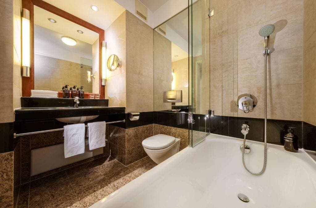 Hotel Nassauer Hof - Wiesbaden 15