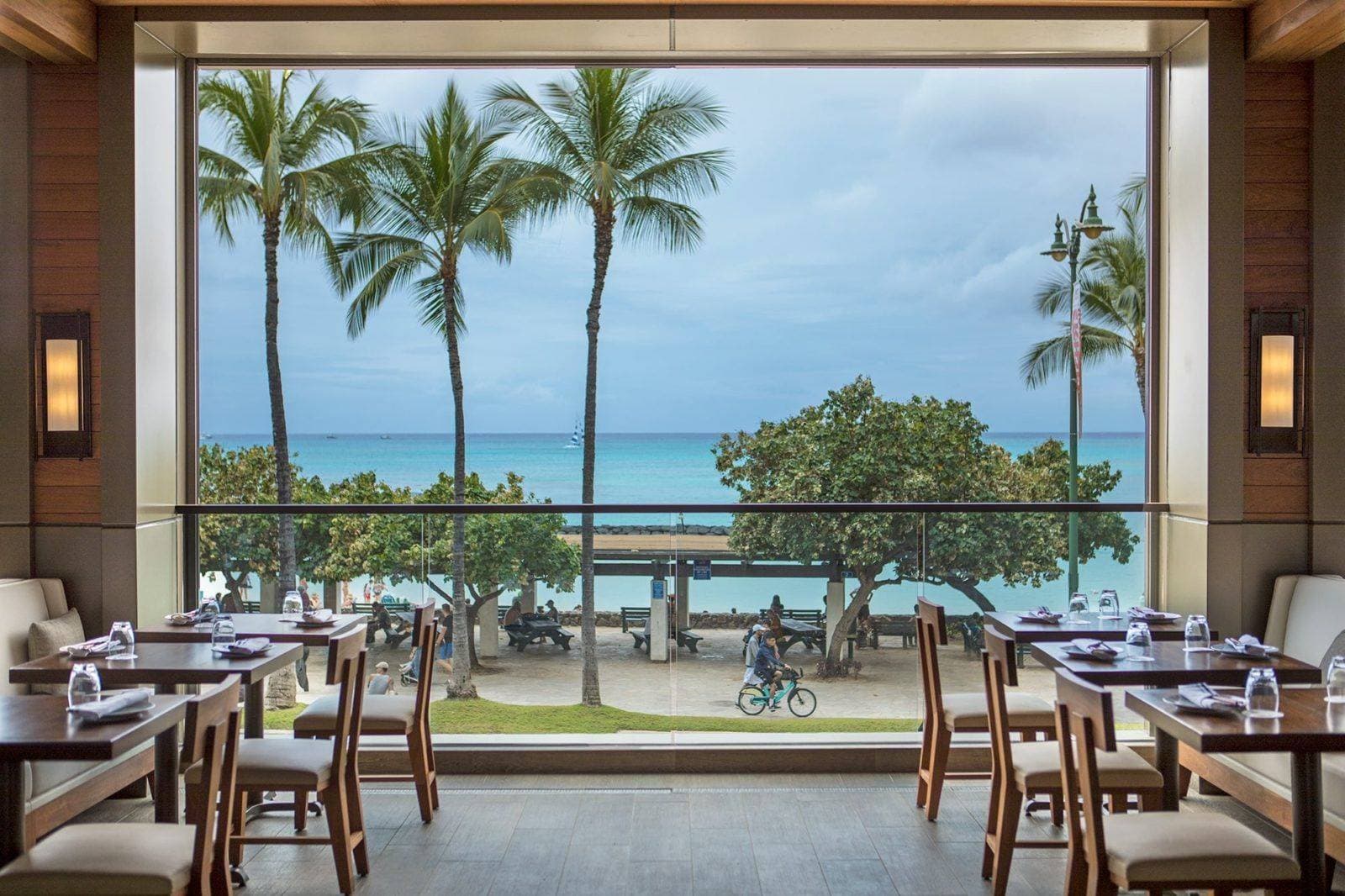 Alohilani Resort Waikiki Beach 8