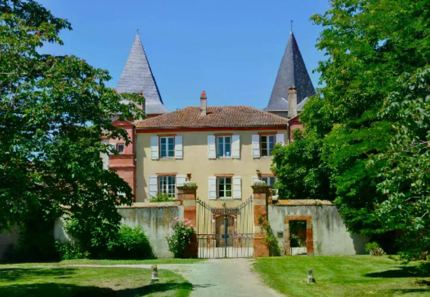 Château de Riveneuve 1