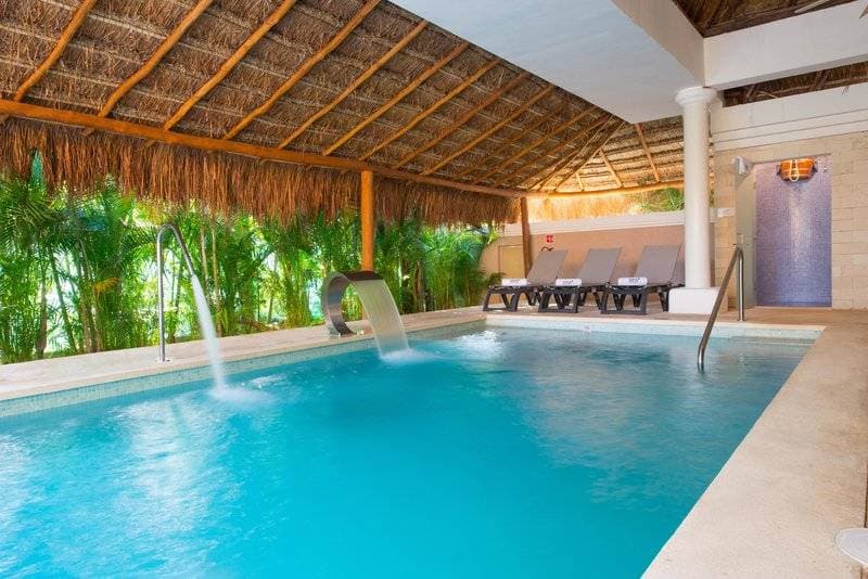 Iberostar Waves Quetzal 11