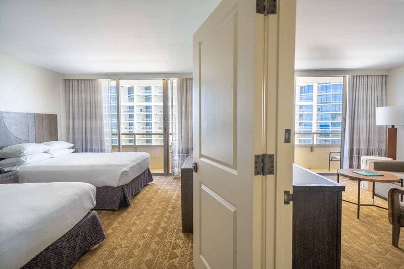 Embassy Suites Waikiki Beach Walk 63