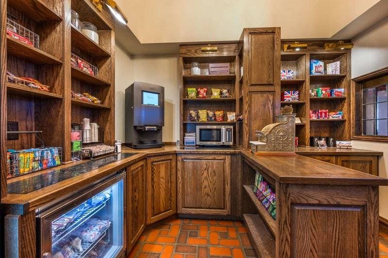 Best Western Premier Mariemont Inn 36