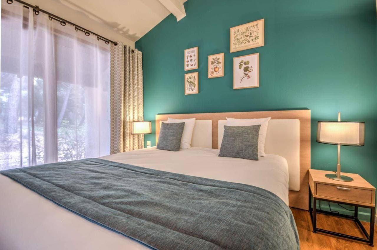 Best Western Domaine de Roquerousse 17