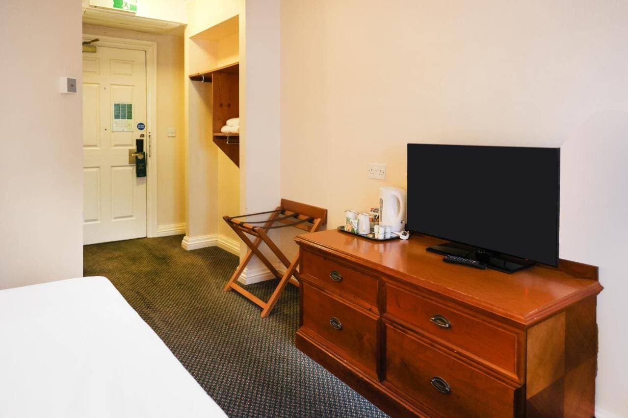 Tong Park Hotel 14