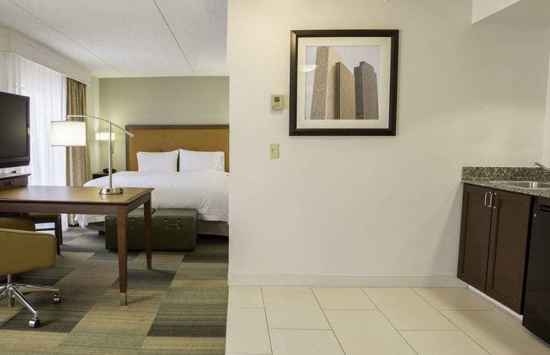 Hampton Inn & Suites Albany Downtown 38