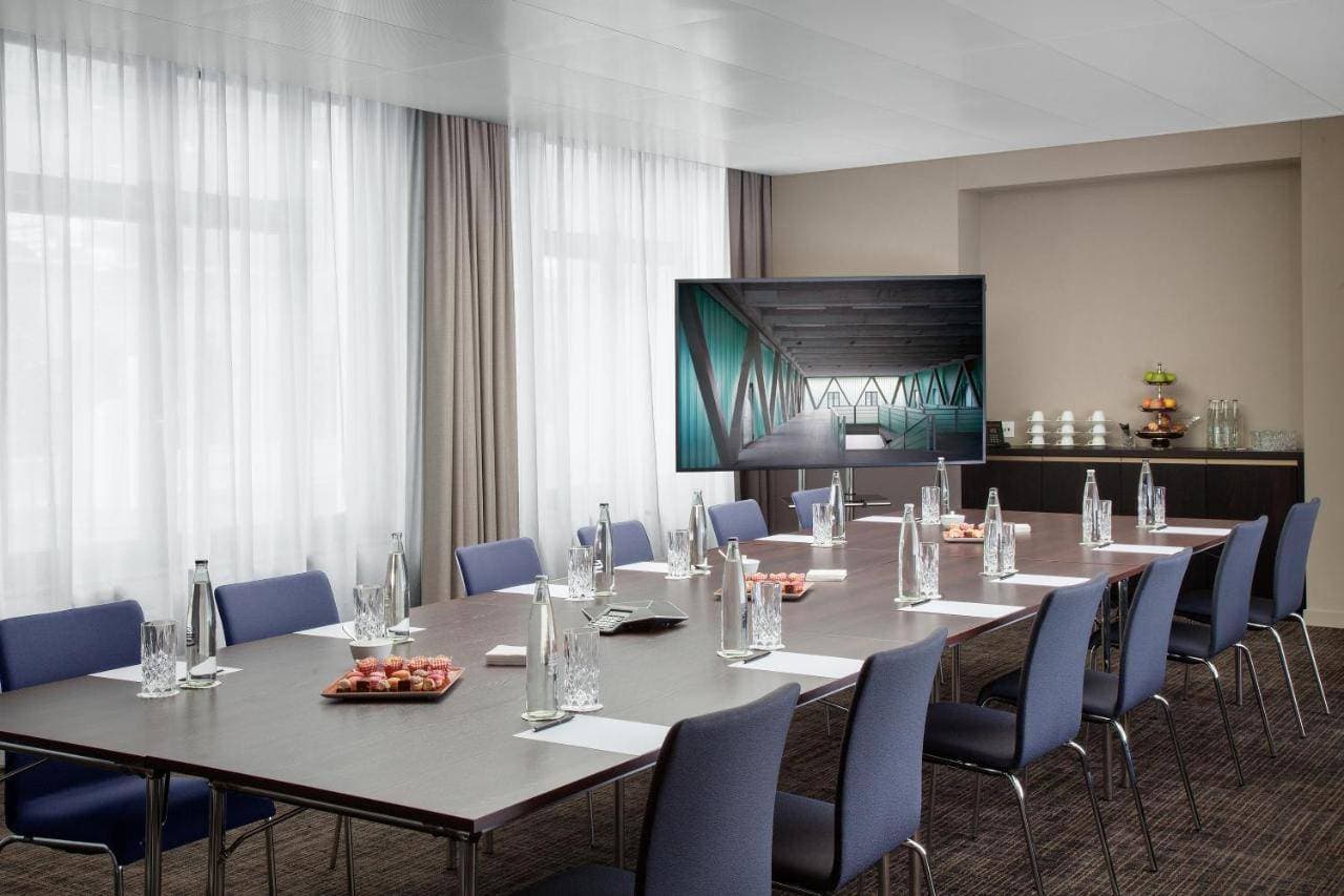 Acasa Suites 23