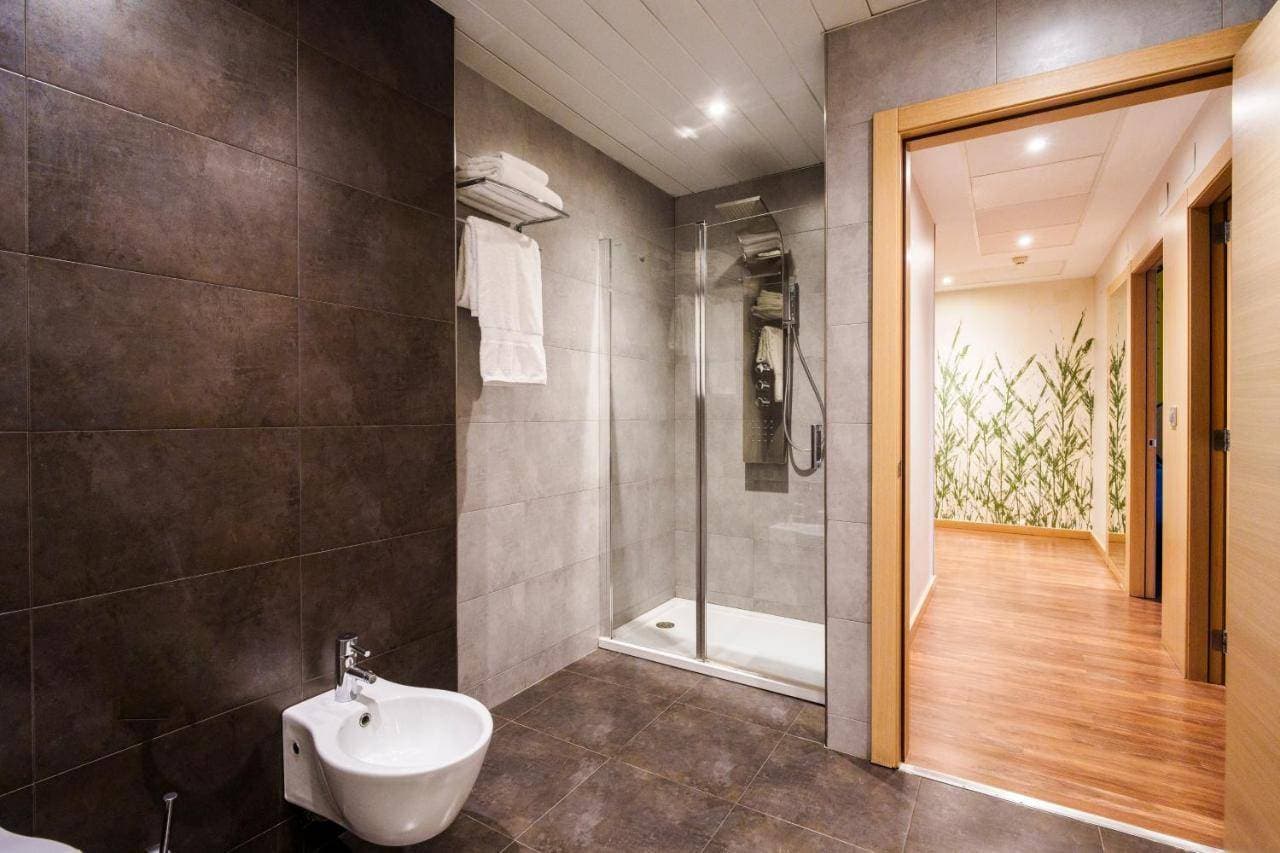 Hotel Gran Bilbao 9