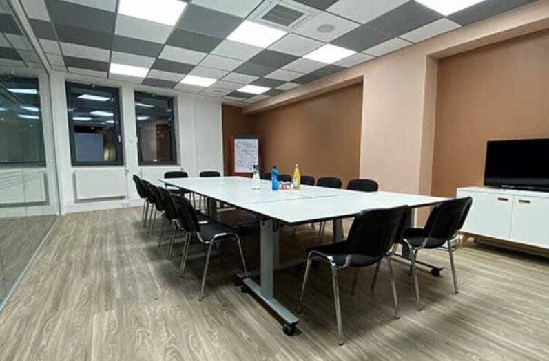 k1 BusinessClub 8