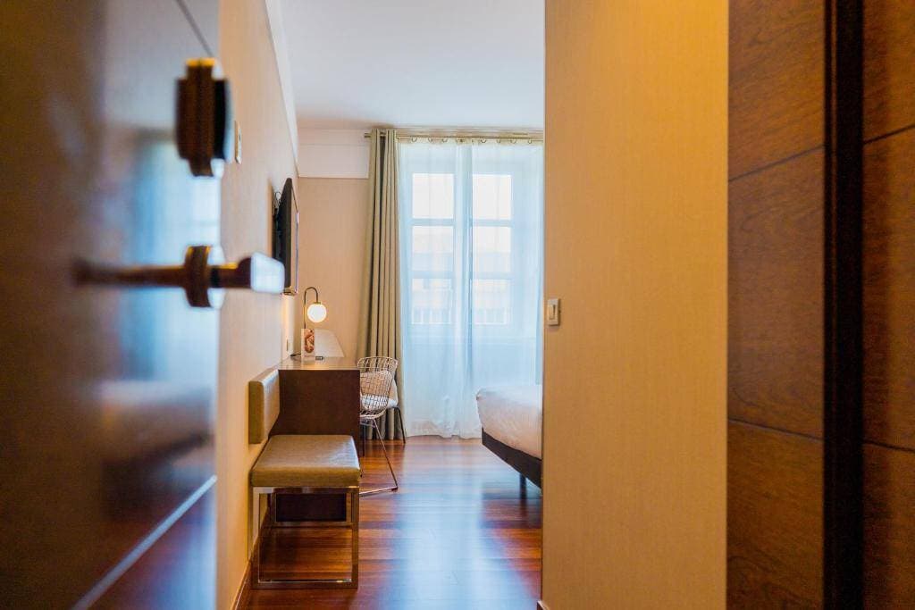Hotel Compostela 14