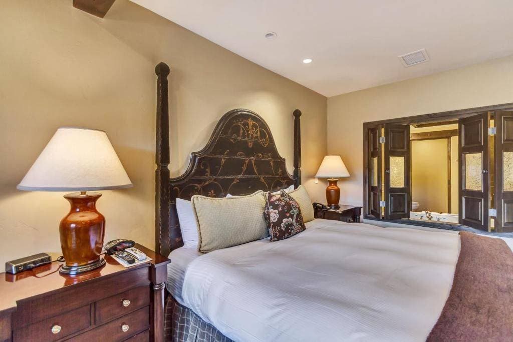The Chateaux Deer Valley 12
