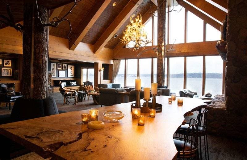 The Edgewater Hotel 14