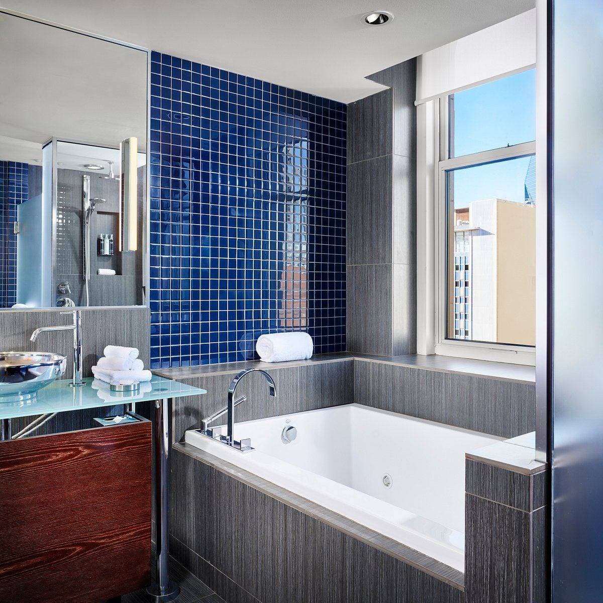 The Joule 28