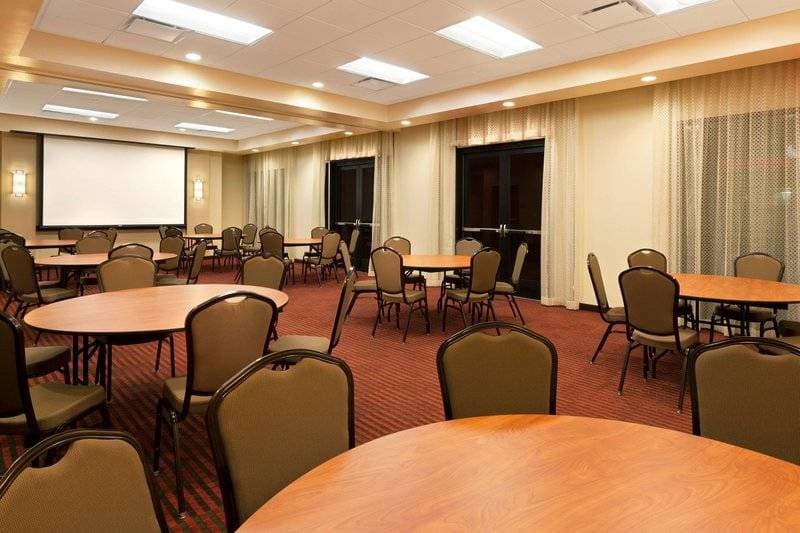 Hyatt Place Austin Downtown 32