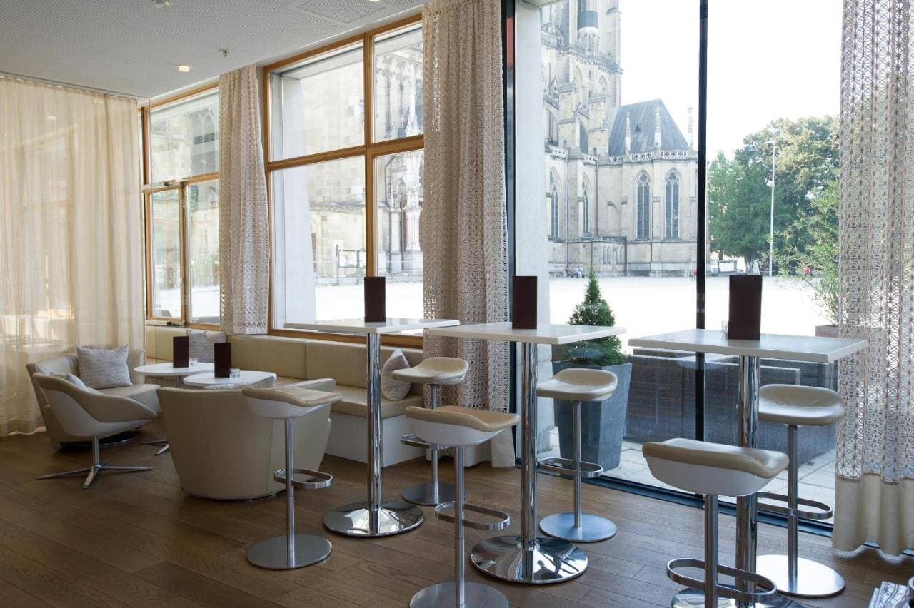 Hotel Am Domplatz 12