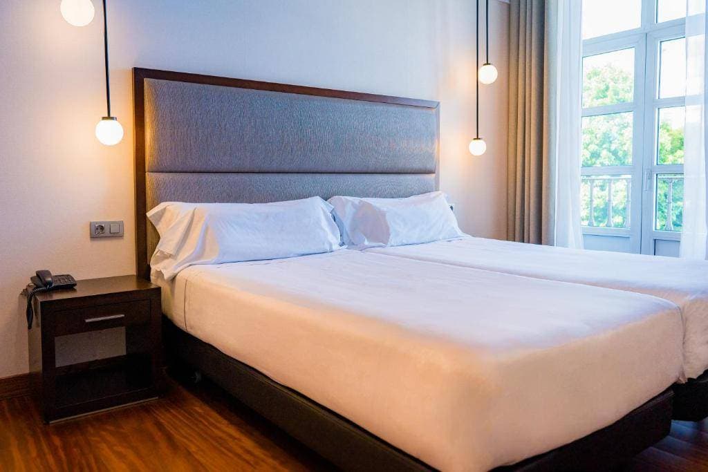 Hotel Compostela 10