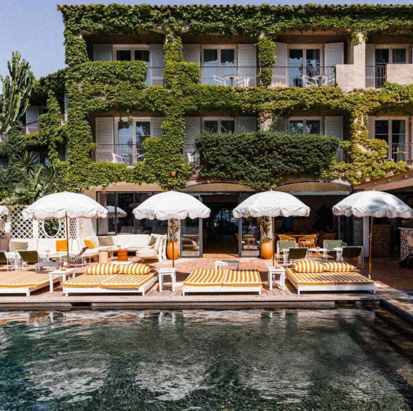 Hôtel des Lices 1