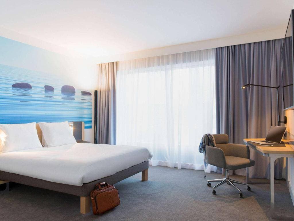 Novotel Charleroi Centre 15